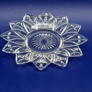 Federal Glass Vintage Petal Pattern Clear Glass Dessert Plate 6.25" Diameter